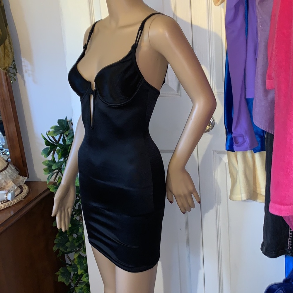 90's Marilyn Monroe black spandex underwire body shaper chemise slip dress 34B